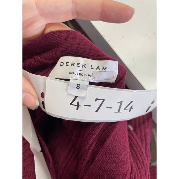 Derek Lam Sweater Womens Small Red‎ Henley Ribbed Knit Stretch V Neck - Picture 9 of 9